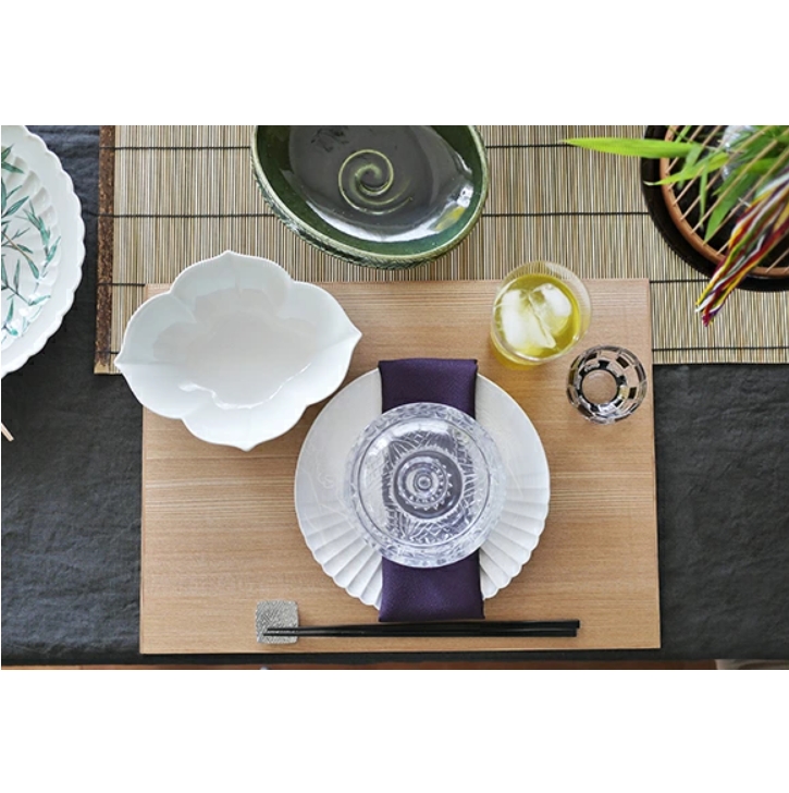 洸琳窯 白高麗花型木甲向付 有田焼