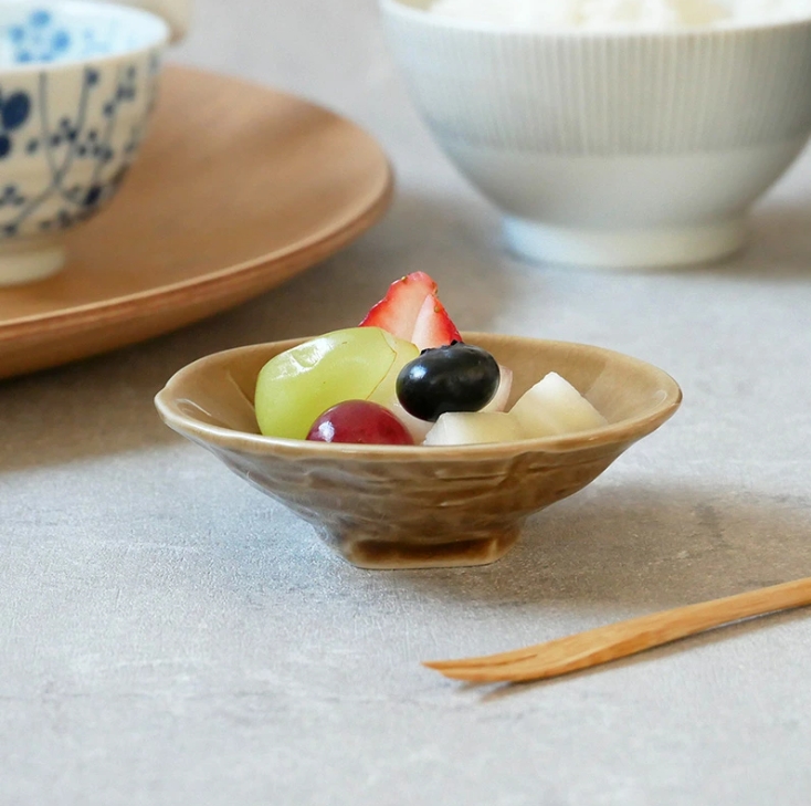 たたき深小皿 10cm 日々にちにち