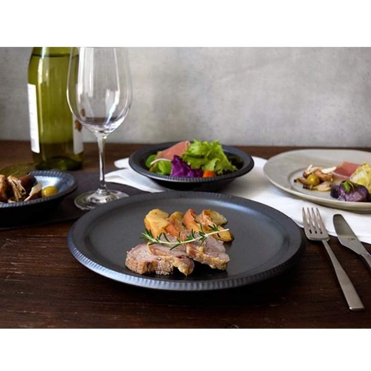 大皿　24.5cm　銀彩鉄結晶
