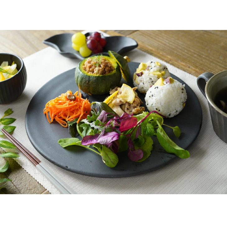 益子焼 フラットプレート（特大） ブロンズ黒マット わかさま陶芸 大皿