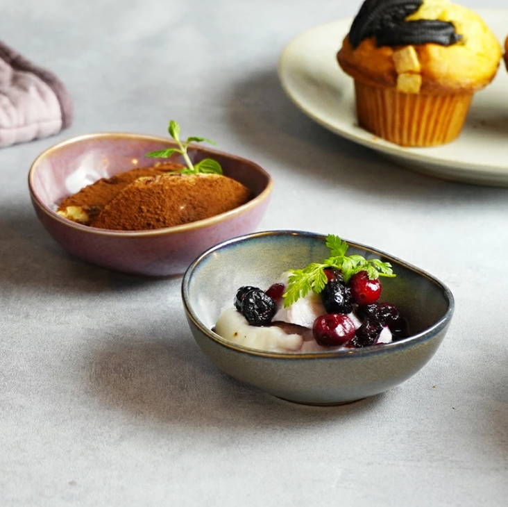 小鉢 楕円窯変 11cm 薄明