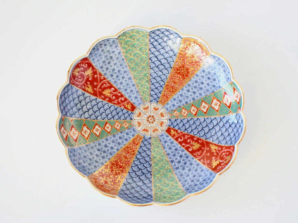 林九郎窯 古伊万里様式 菊割花地紋 プレート16cm