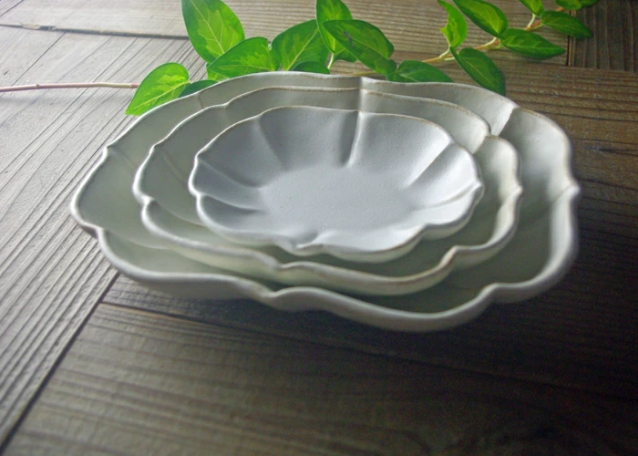 ロータス（大）kinari 益子焼 浅鉢  わかさま陶芸
