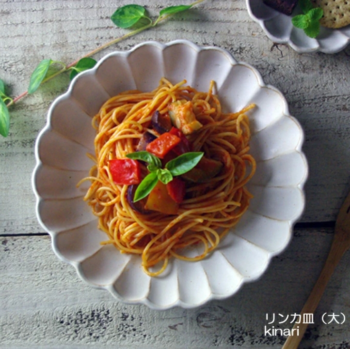 kinari 輪花皿（大） 益子焼 リンカ 大皿