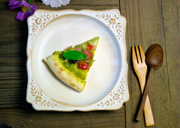 益子焼　kinari フレームプレート 花柄 角皿