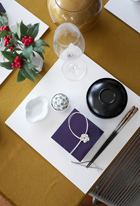 白磁 木甲型 手塩皿