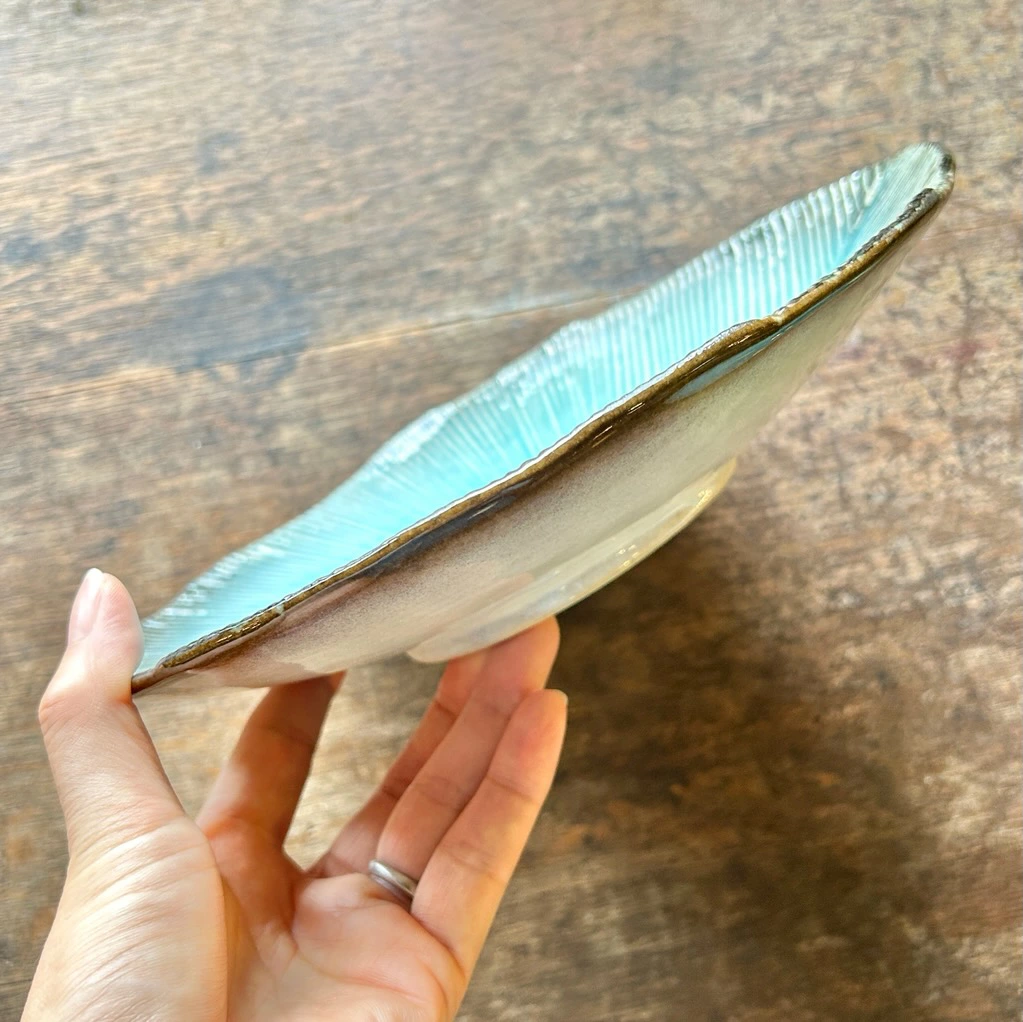 美濃焼 大皿 葉型 トルコブルー 美濃焼