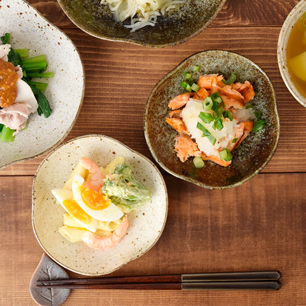 変形三角小皿 13cm 和食器