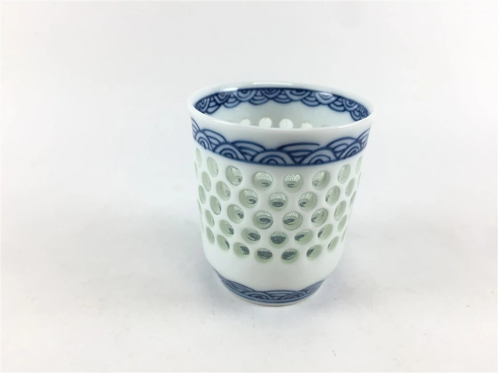 波佐見焼 丹心窯 筒盃.水晶青海波【5cm 60cc 60ml 酒器