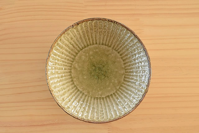 中鉢 窯変ビードロしのぎ5.5平鉢 美濃焼 浅鉢