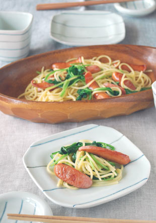 【砥部焼 梅乃瀬窯】しましま柄の角皿（5寸）